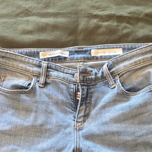 Pilcro Light Wash High-Rise Women's Jeans